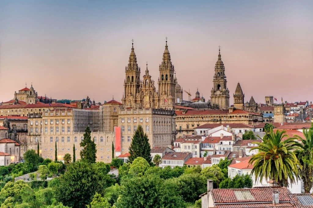 Viaje a Andalucía, Portugal y Norte de España  14 días desde Barcelona