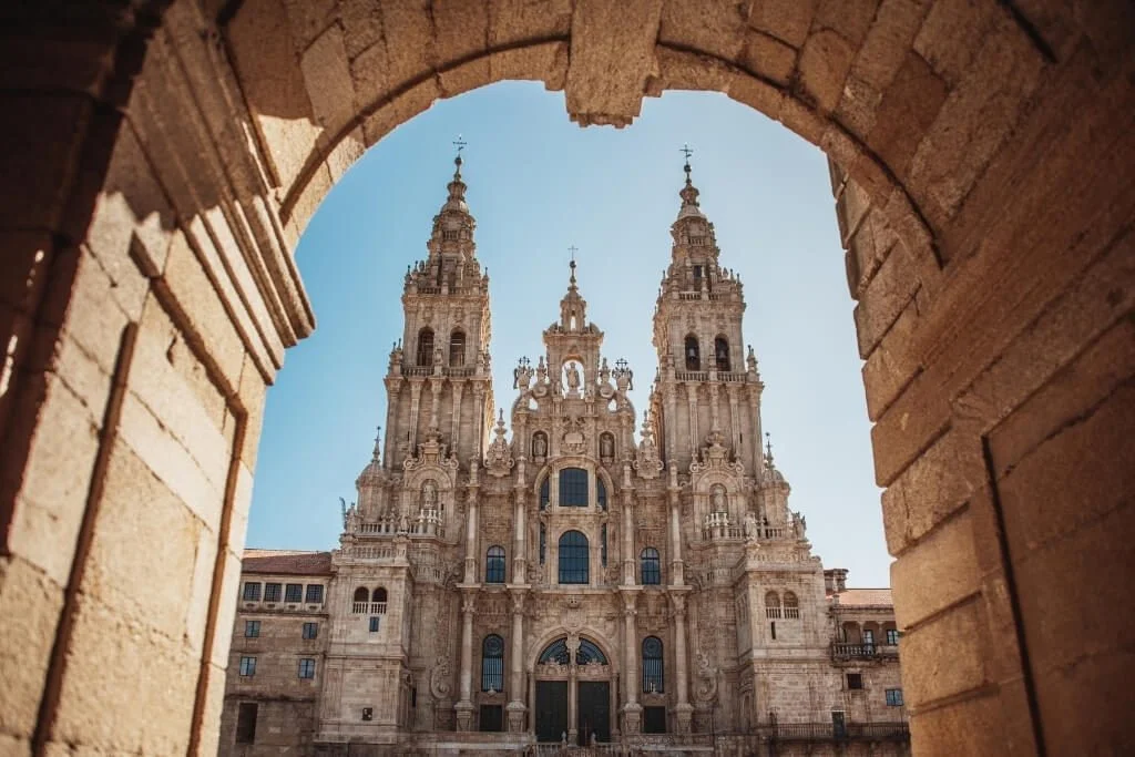 Viaje desde Barcelona a Galicia, Portugal y Andalucía 15 días